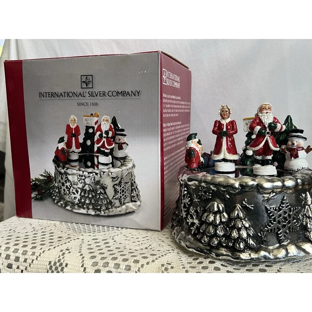 1990s International Silver Santa Mrs Claus On Ice Musical Music Box Christmas
